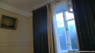 Русские молодожены решили снять свой частный секс и выложить в интернет