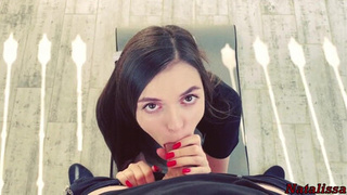 Порно подборка классных камшотов на лицо молоденькой брюнетки