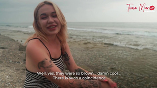 Пока ждал жену с собакой, успел приручить вагину незнакомки