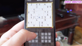 Дрочила, а мужичек пришёл, членом потыкал — я и кончила. Ну как так?