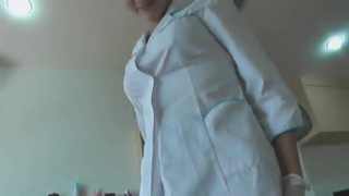 Выеб молодую медсестру